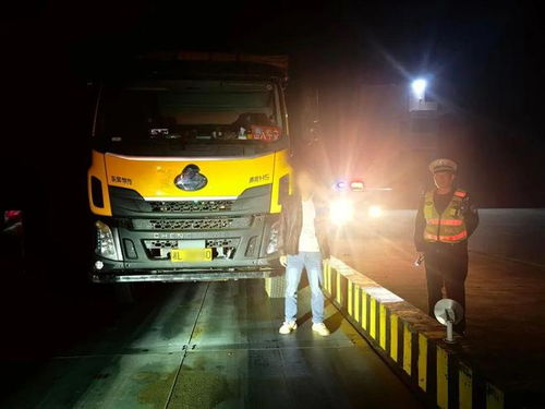 嚴(yán)管嚴(yán)查超載貨車，凈化道路貨運(yùn)環(huán)境